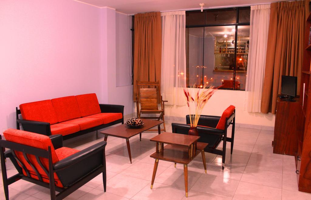 Taytaypa Rooms & Apartments Lima Airport Værelse billede